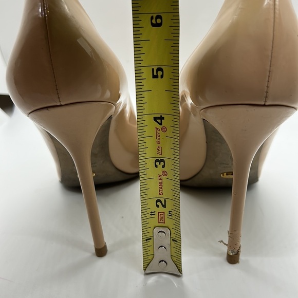 Sergio Rossi Godiva Patent Pumps. 39 - Picture 12 of 16